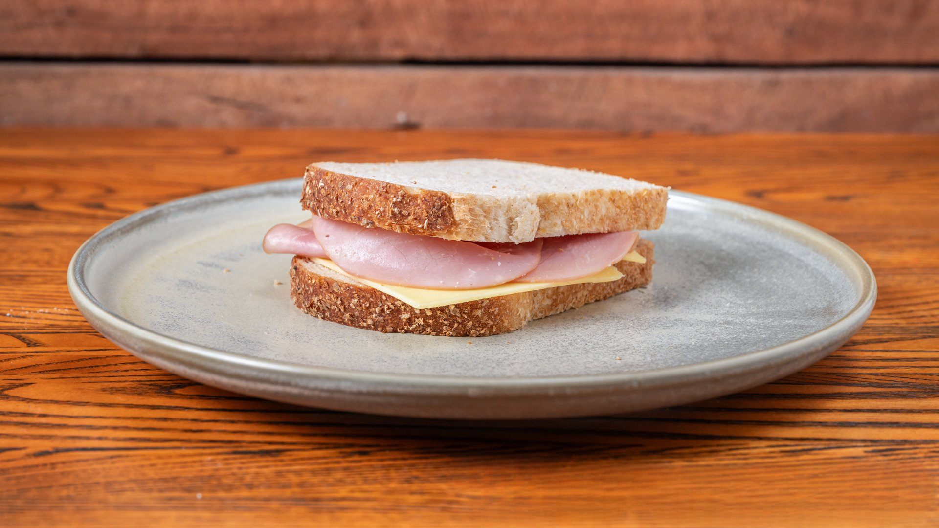 9F5D7815-2E64-4274-A9C2-79F9A7C604C8